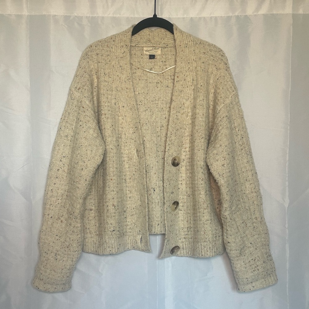Target universal threads cream cardigan